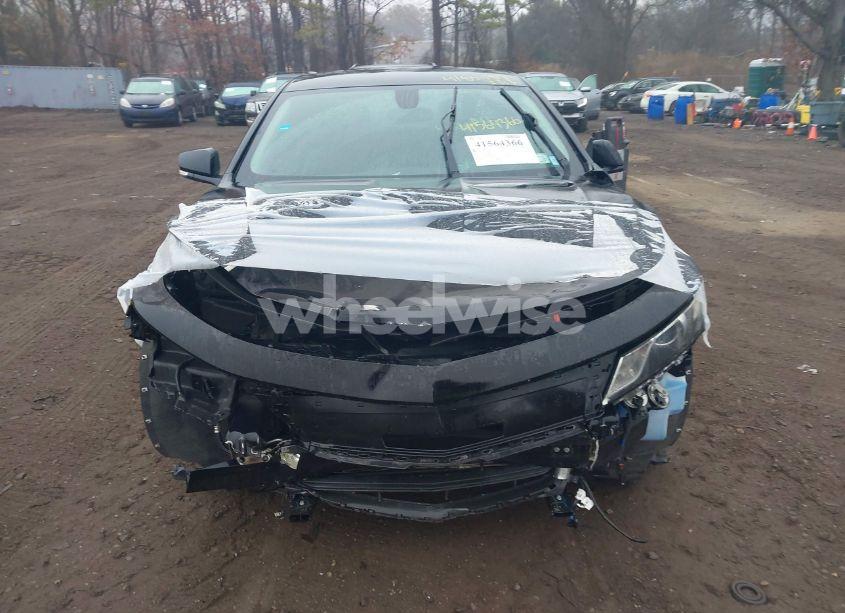 Photo 12 of 2017 Chevrolet Impala 1LT (VIN 2G1105S34H9186693)