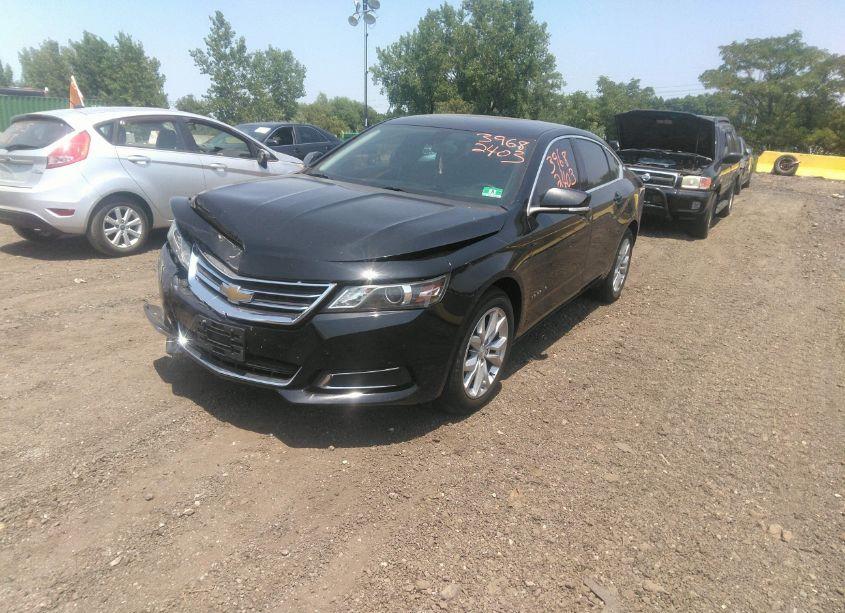 Photo 2 of 2017 Chevrolet Impala 1LT (VIN 2G1105S34H9191960)