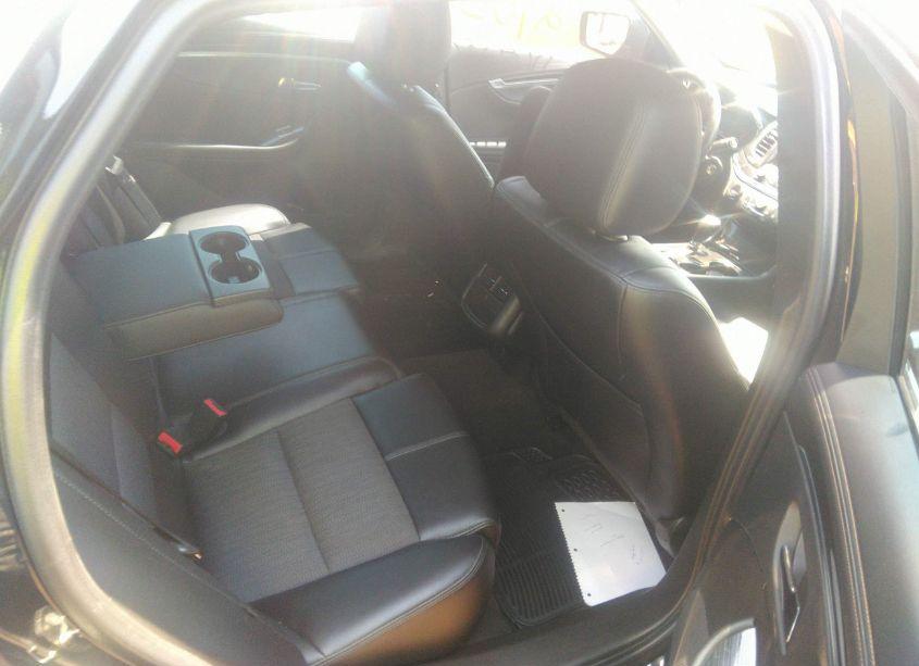 Photo 8 of 2017 Chevrolet Impala 1LT (VIN 2G1105S34H9191960)