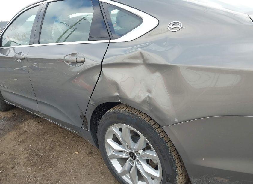 Photo 19 of 2017 Chevrolet Impala 1LT (VIN 2G1105S34H9196785)