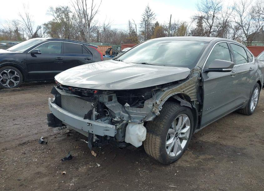 Photo 6 of 2017 Chevrolet Impala 1LT (VIN 2G1105S34H9196785)