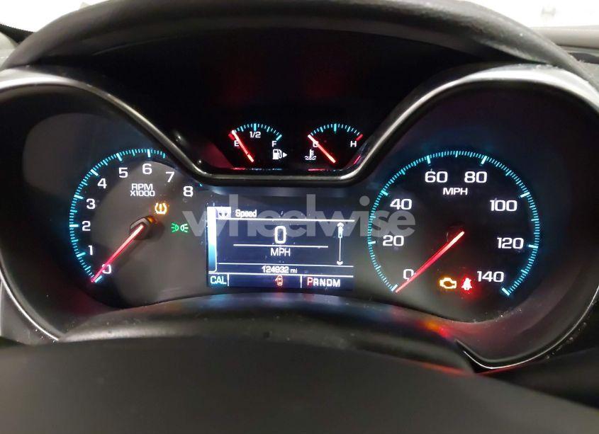 Photo 7 of 2018 Chevrolet Impala 1LT (VIN 2G1105S34J9110803)