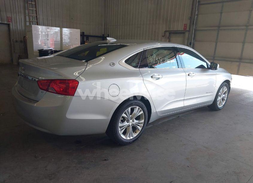 Photo 4 of 2018 Chevrolet Impala 1LT (VIN 2G1105S34J9133806)