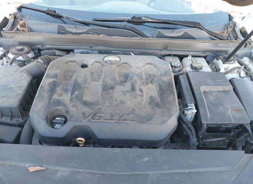 Photo 10 of 2018 Chevrolet Impala 1LT (VIN 2G1105S34J9177630)