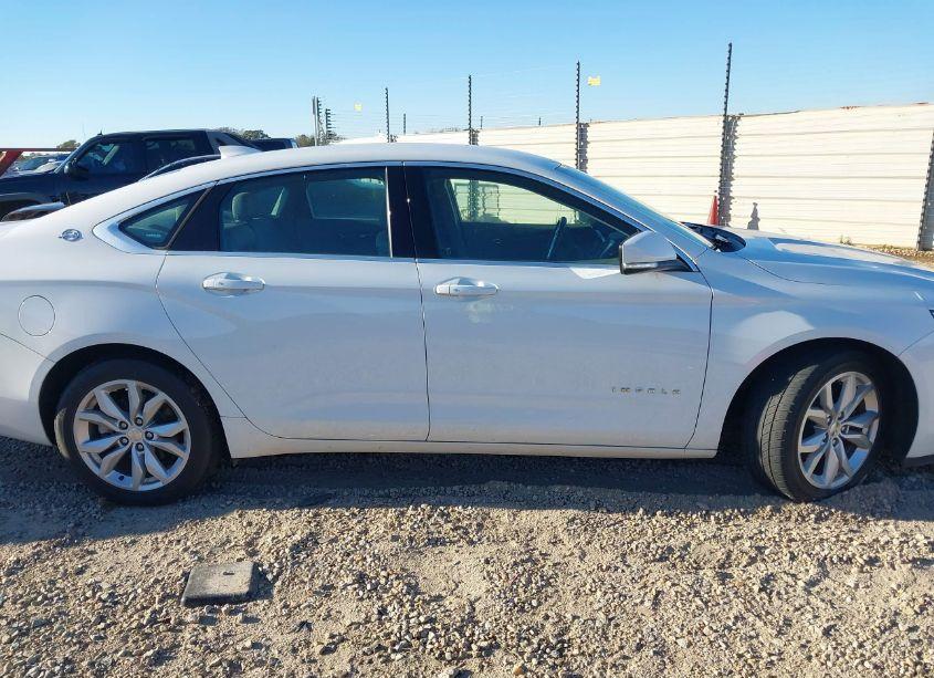 Photo 13 of 2018 Chevrolet Impala 1LT (VIN 2G1105S34J9177630)