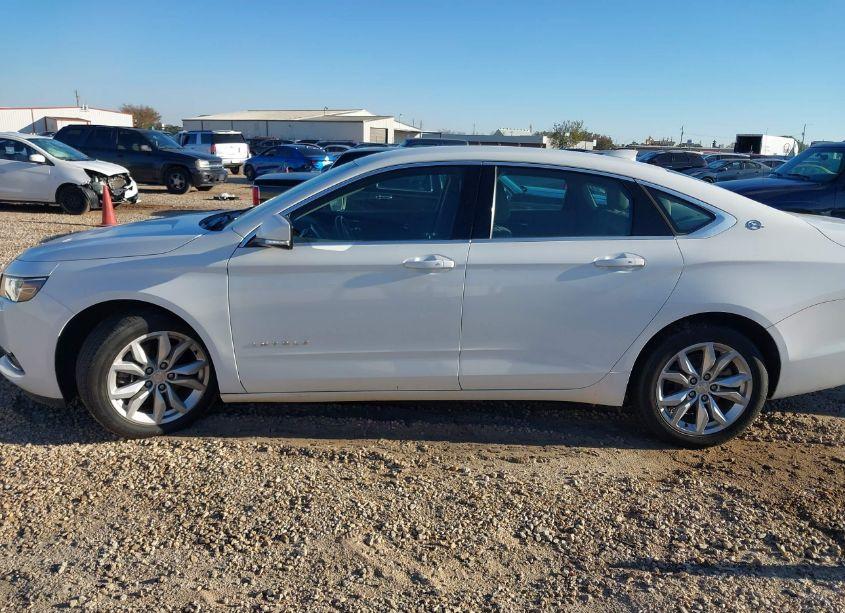 Photo 14 of 2018 Chevrolet Impala 1LT (VIN 2G1105S34J9177630)