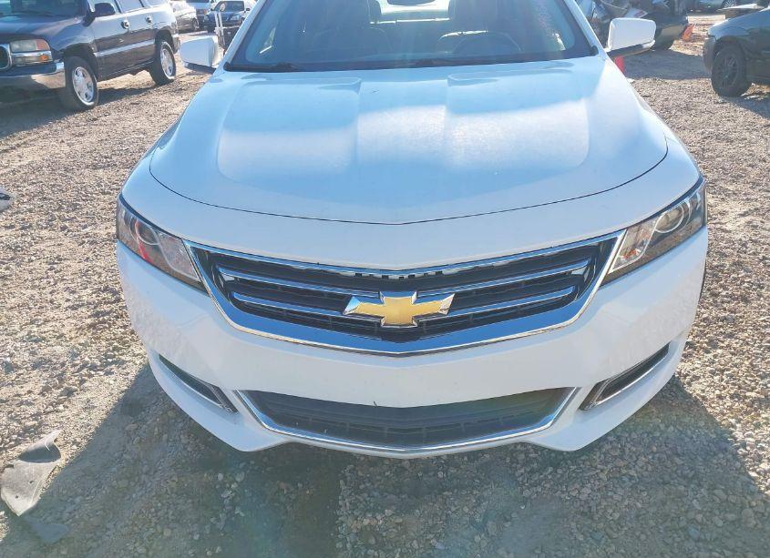 Photo 6 of 2018 Chevrolet Impala 1LT (VIN 2G1105S34J9177630)