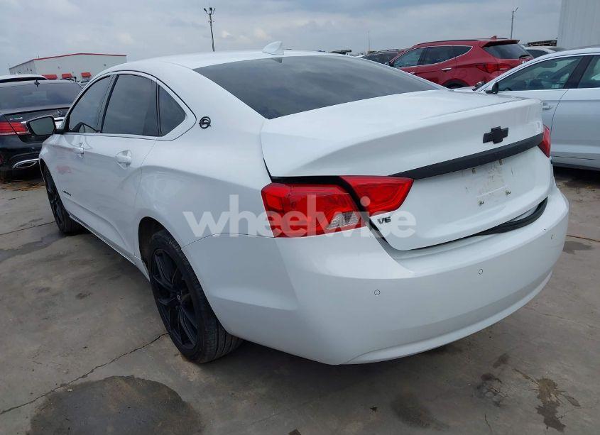 Photo 3 of 2017 Chevrolet Impala 1LT (VIN 2G1105S35H9143187)