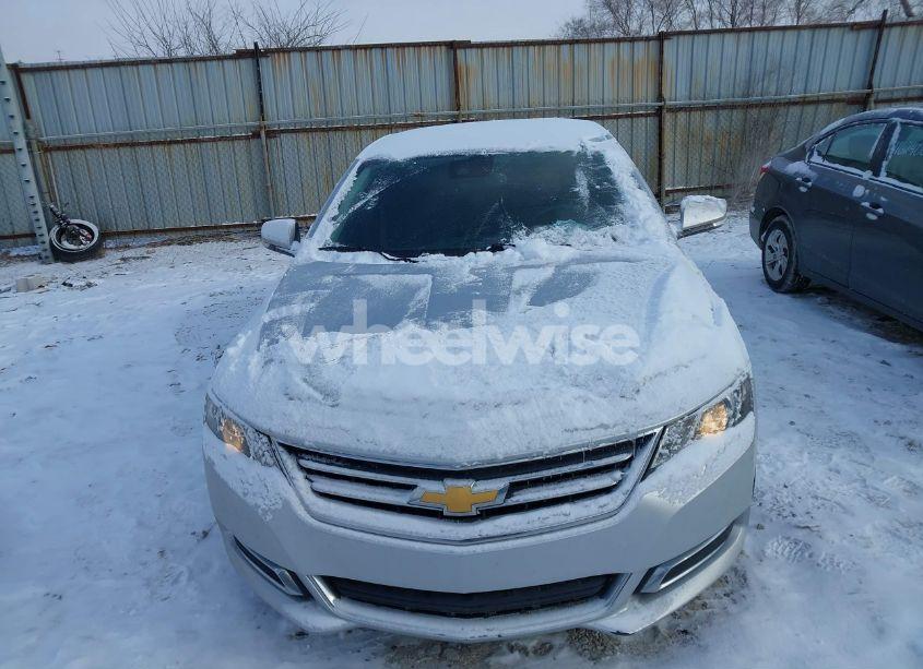 Photo 12 of 2017 Chevrolet Impala 1LT (VIN 2G1105S35H9187092)