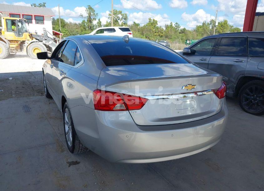 Photo 3 of 2018 Chevrolet Impala 1LT (VIN 2G1105S35J9106856)