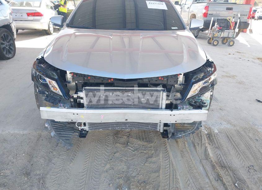 Photo 6 of 2018 Chevrolet Impala 1LT (VIN 2G1105S35J9106856)