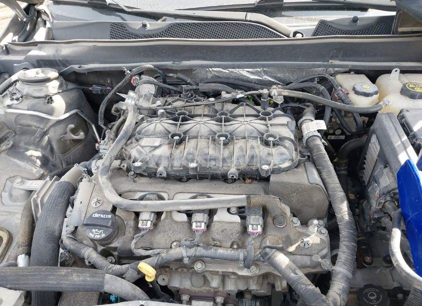 Photo 10 of 2018 Chevrolet Impala 1LT (VIN 2G1105S35J9116562)