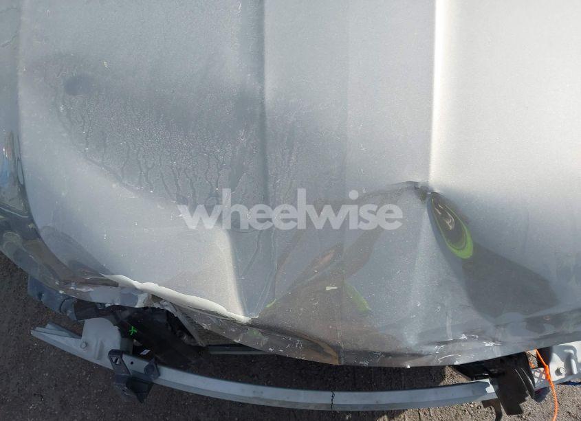 Photo 19 of 2018 Chevrolet Impala 1LT (VIN 2G1105S35J9116562)