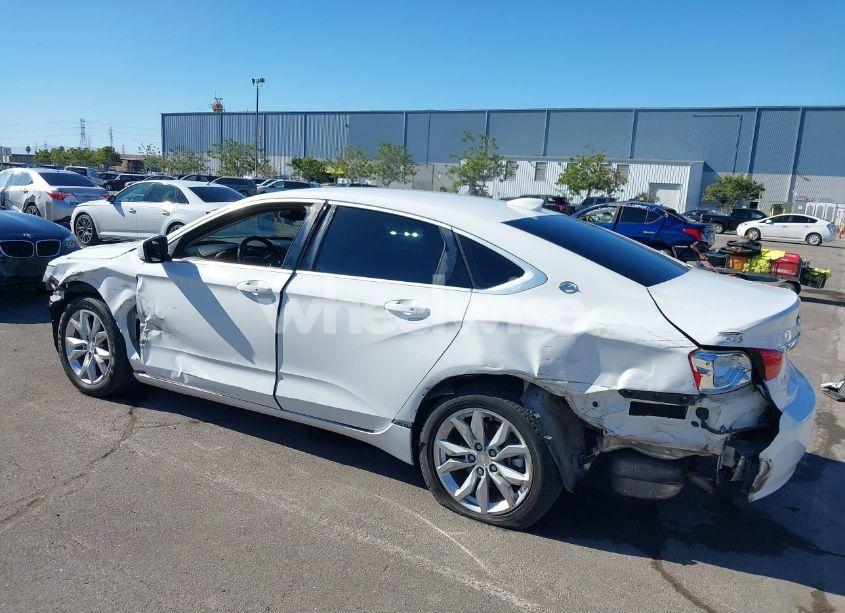 Photo 15 of 2018 Chevrolet Impala 1LT (VIN 2G1105S35J9116612)