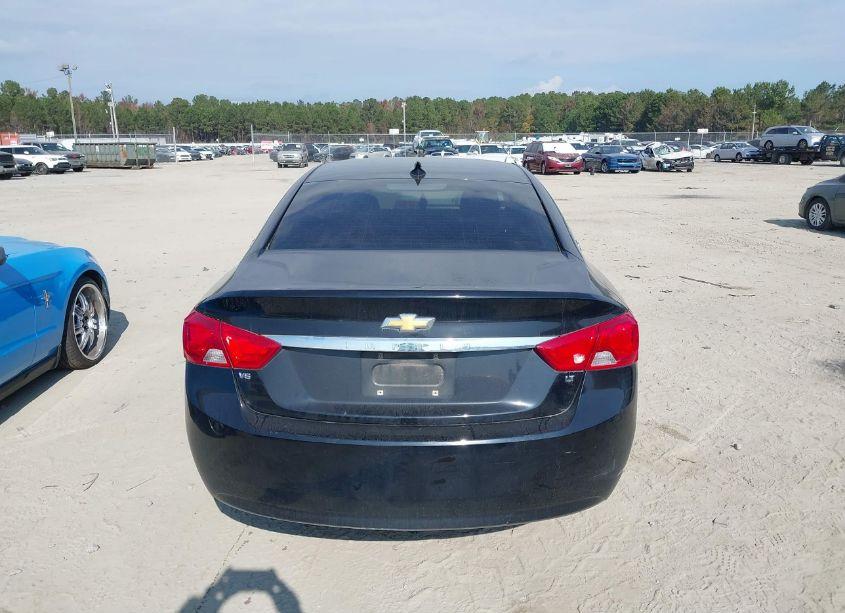 Photo 16 of 2018 Chevrolet Impala 1LT (VIN 2G1105S35J9132809)