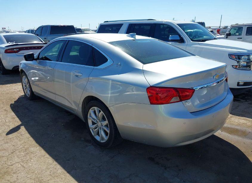 Photo 3 of 2018 Chevrolet Impala 1LT (VIN 2G1105S35J9143910)