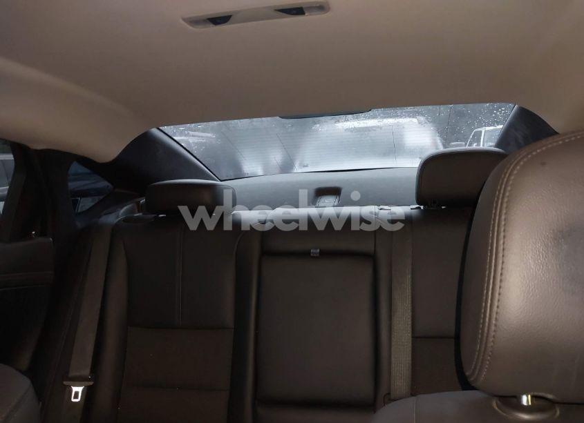 Photo 18 of 2018 Chevrolet Impala 1LT (VIN 2G1105S35J9166927)