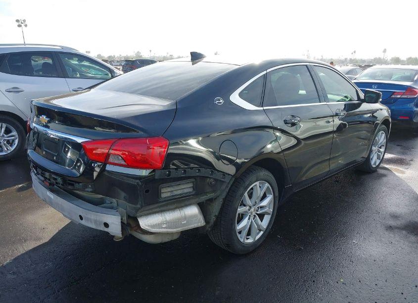 Photo 4 of 2018 Chevrolet Impala 1LT (VIN 2G1105S35J9171335)