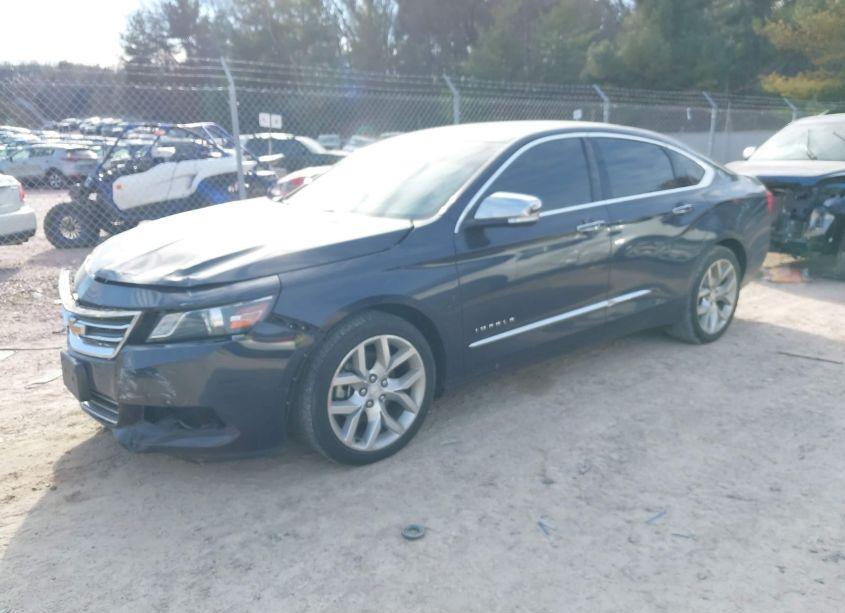 Photo 2 of 2019 Chevrolet Impala PREMIER (VIN 2G1105S35K9155556)