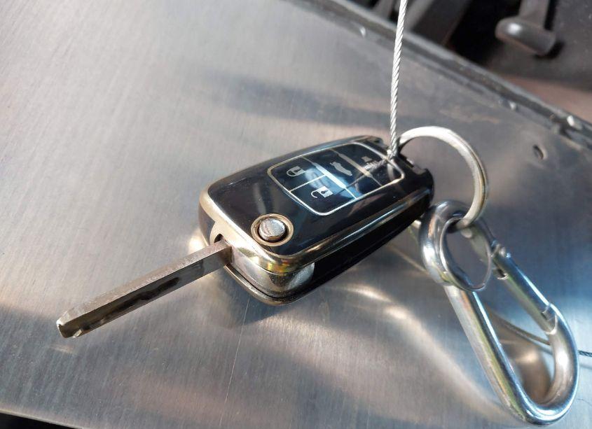 Photo 11 of 2017 Chevrolet Impala 1LT (VIN 2G1105S36H9120095)