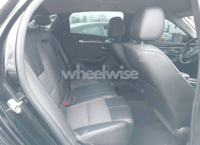 Photo 8 of 2017 Chevrolet Impala 1LT (VIN 2G1105S36H9155350)