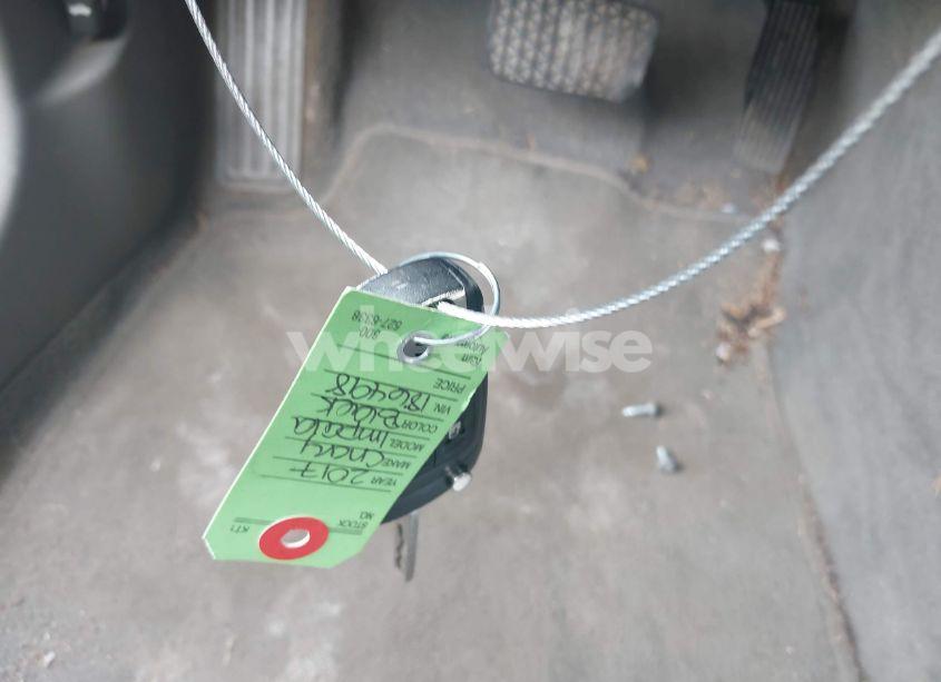 Photo 11 of 2017 Chevrolet Impala 1LT (VIN 2G1105S36H9186498)