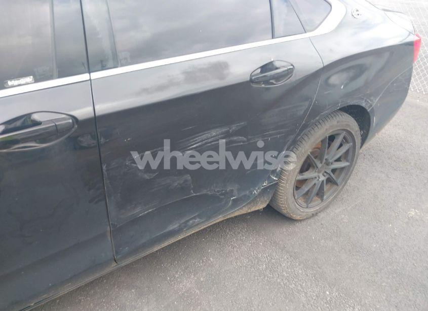 Photo 6 of 2017 Chevrolet Impala 1LT (VIN 2G1105S36H9186498)