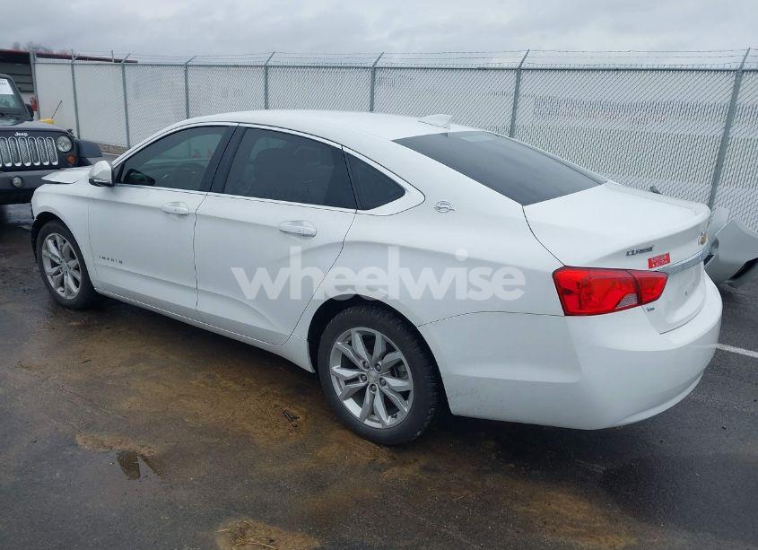 Photo 3 of 2018 Chevrolet Impala 1LT (VIN 2G1105S36J9116229)