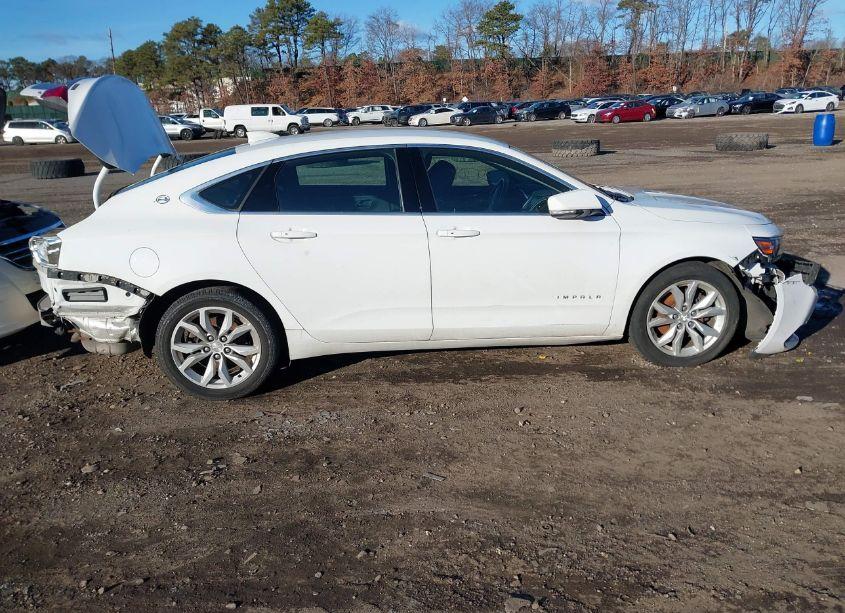 Photo 12 of 2018 Chevrolet Impala 1LT (VIN 2G1105S36J9156858)