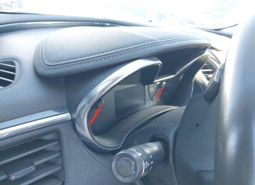 Photo 7 of 2018 Chevrolet Impala 1LT (VIN 2G1105S36J9156858)