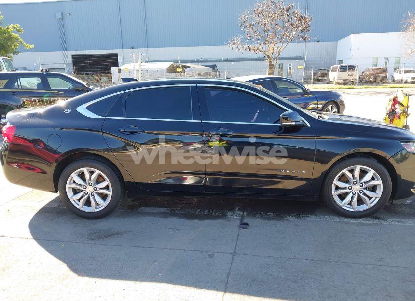Photo 13 of 2017 Chevrolet Impala 1LT (VIN 2G1105S37H9174909)