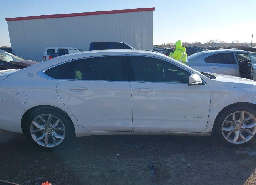 Photo 13 of 2017 Chevrolet Impala 1LT (VIN 2G1105S37H9181732)