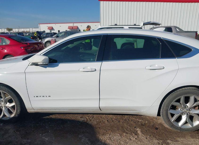 Photo 14 of 2017 Chevrolet Impala 1LT (VIN 2G1105S37H9181732)