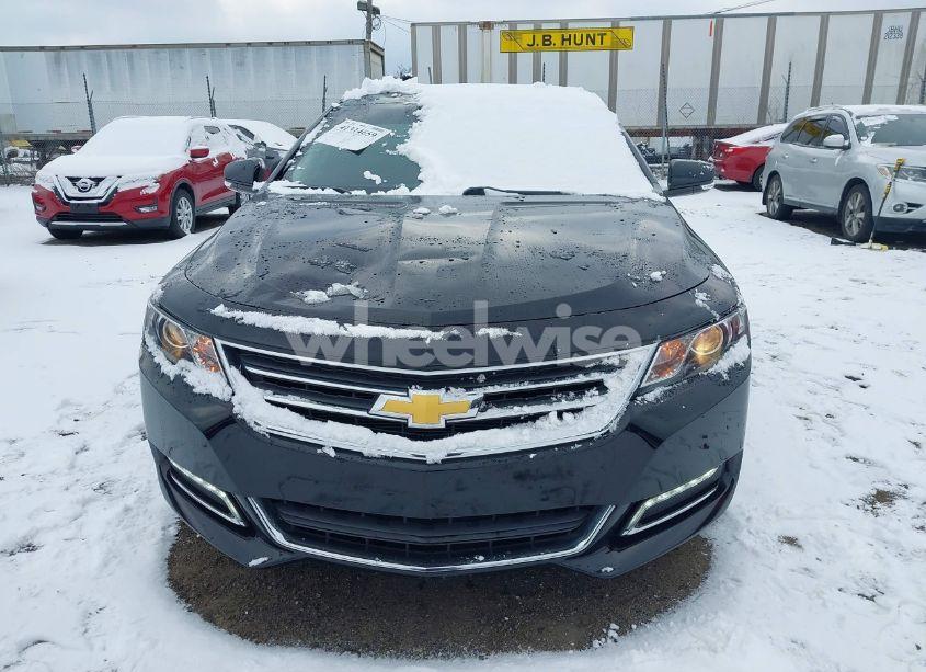 Photo 12 of 2018 Chevrolet Impala 1LT (VIN 2G1105S37J9119396)