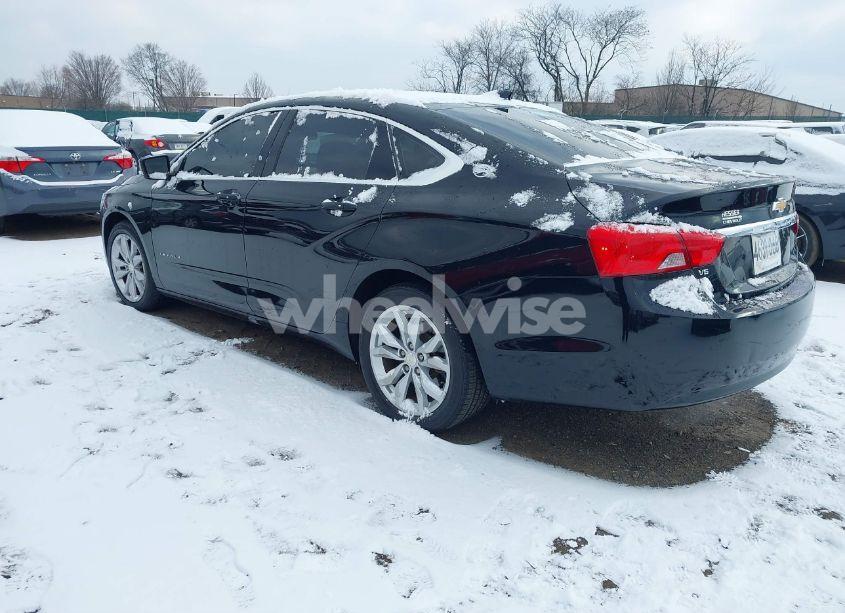 Photo 3 of 2018 Chevrolet Impala 1LT (VIN 2G1105S37J9119396)
