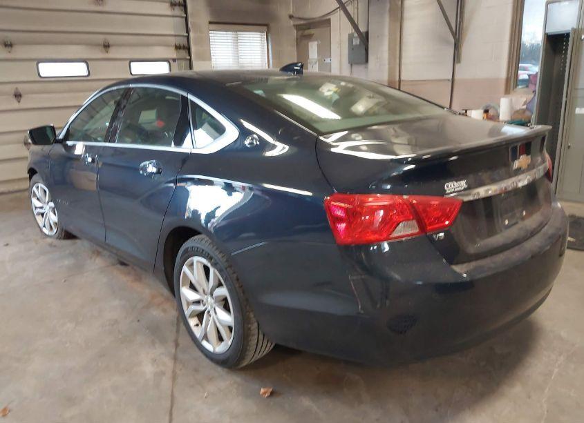 Photo 3 of 2018 Chevrolet Impala 1LT (VIN 2G1105S37J9123903)