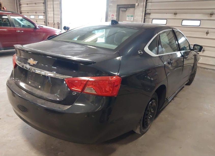 Photo 4 of 2018 Chevrolet Impala 1LT (VIN 2G1105S37J9123903)