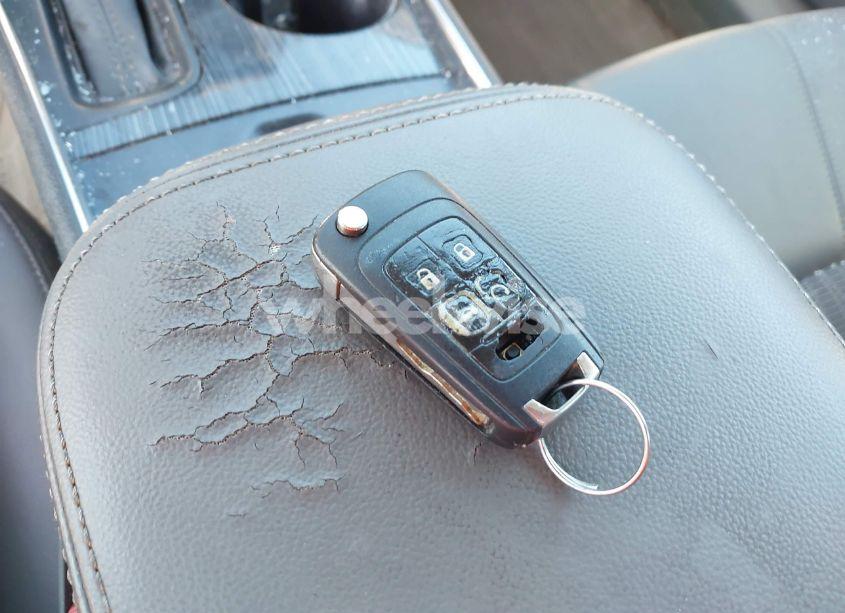 Photo 11 of 2018 Chevrolet Impala 1LT (VIN 2G1105S37J9129829)