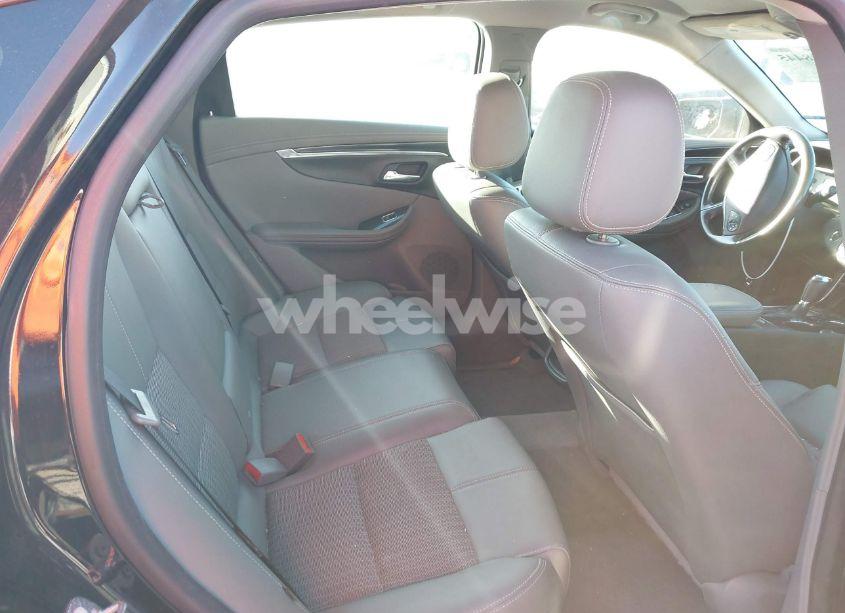 Photo 8 of 2018 Chevrolet Impala 1LT (VIN 2G1105S37J9129829)