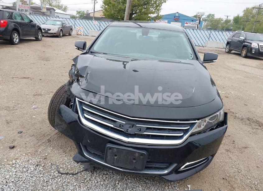 Photo 12 of 2018 Chevrolet Impala 1LT (VIN 2G1105S37J9133833)