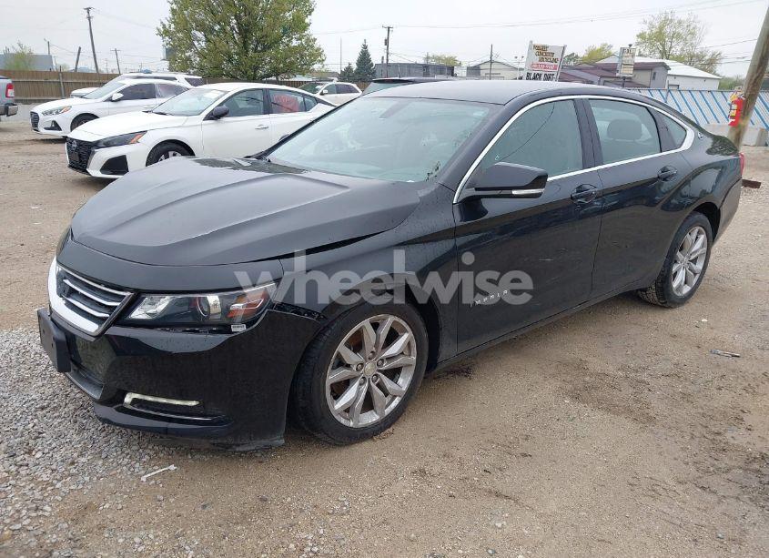 Photo 2 of 2018 Chevrolet Impala 1LT (VIN 2G1105S37J9133833)
