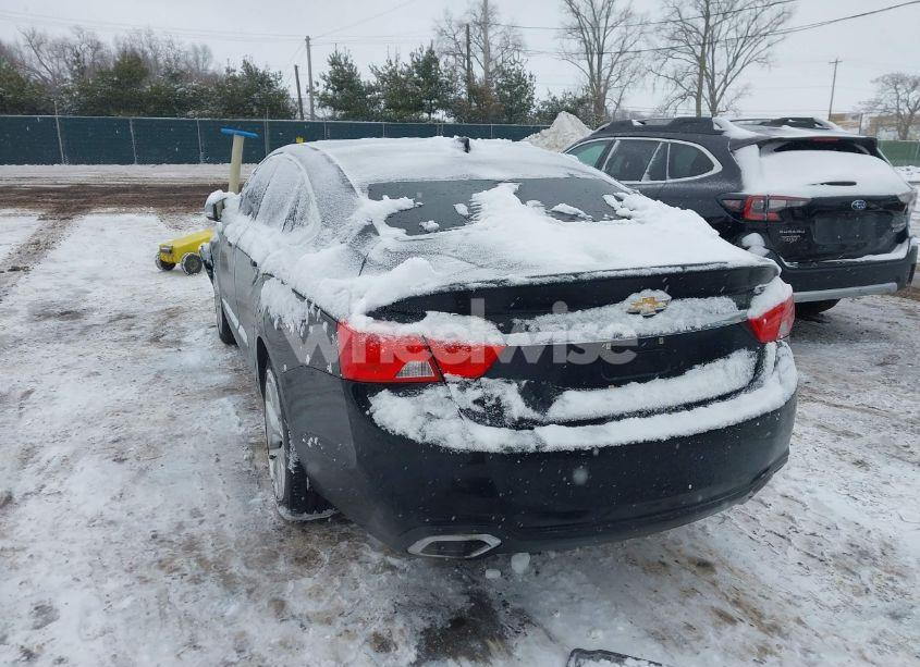 Photo 3 of 2019 Chevrolet Impala PREMIER (VIN 2G1105S37K9152853)