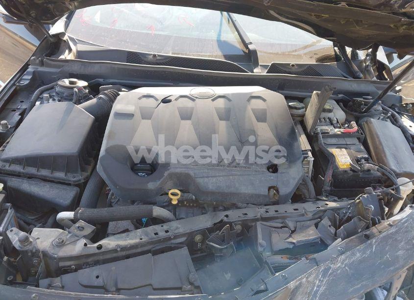 Photo 10 of 2020 Chevrolet Impala FWD PREMIER (VIN 2G1105S37L9104450)