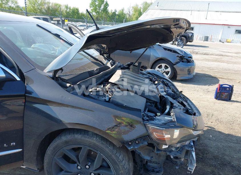 Photo 6 of 2020 Chevrolet Impala FWD PREMIER (VIN 2G1105S37L9104450)