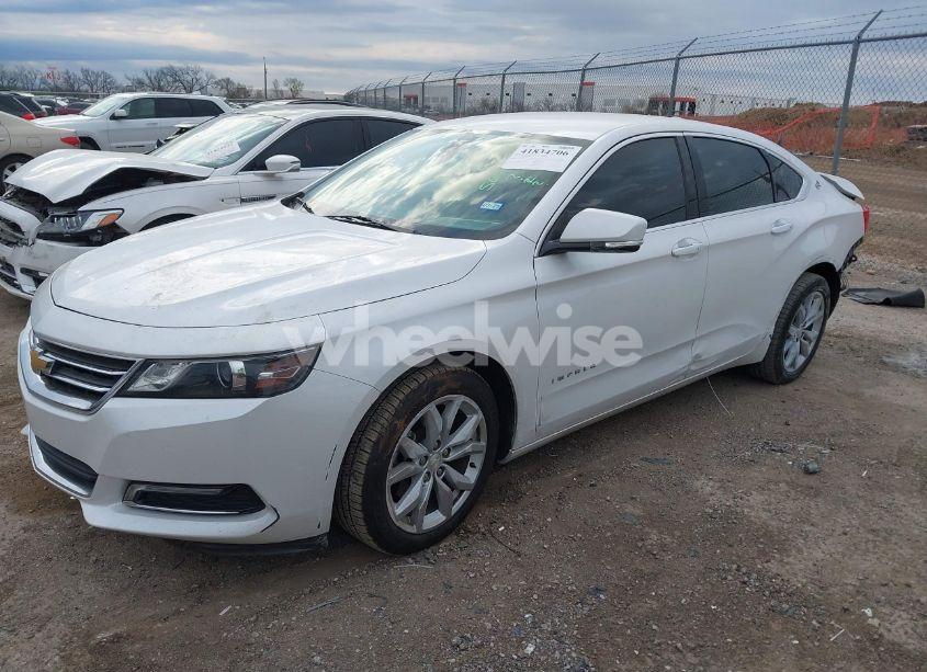 Photo 2 of 2018 Chevrolet Impala 1LT (VIN 2G1105S38J9105958)