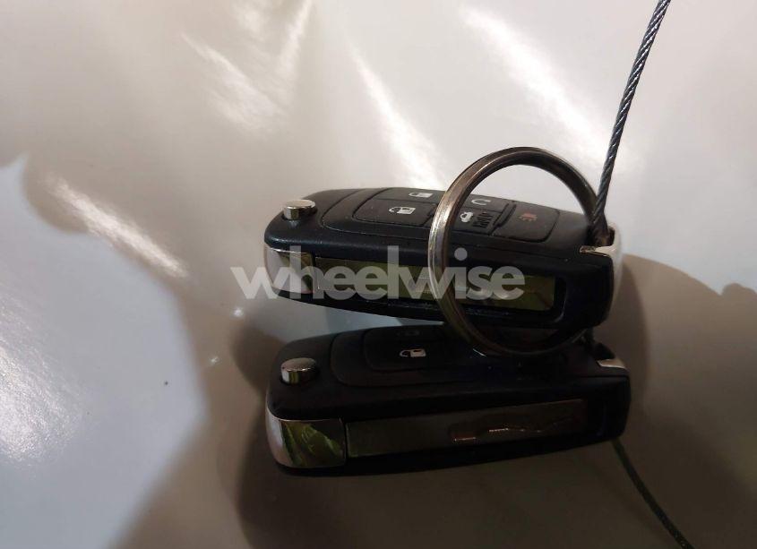 Photo 11 of 2018 Chevrolet Impala 1LT (VIN 2G1105S38J9143996)