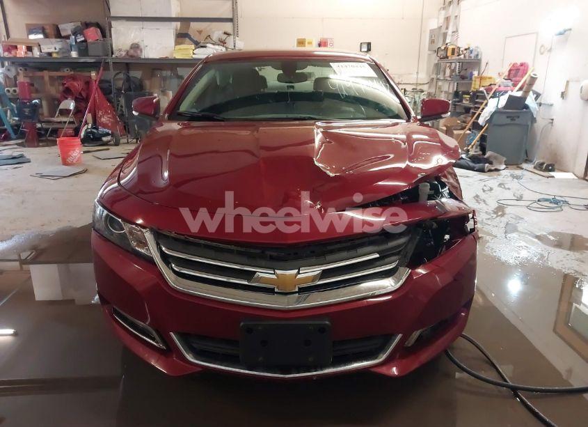 Photo 12 of 2018 Chevrolet Impala 1LT (VIN 2G1105S38J9143996)