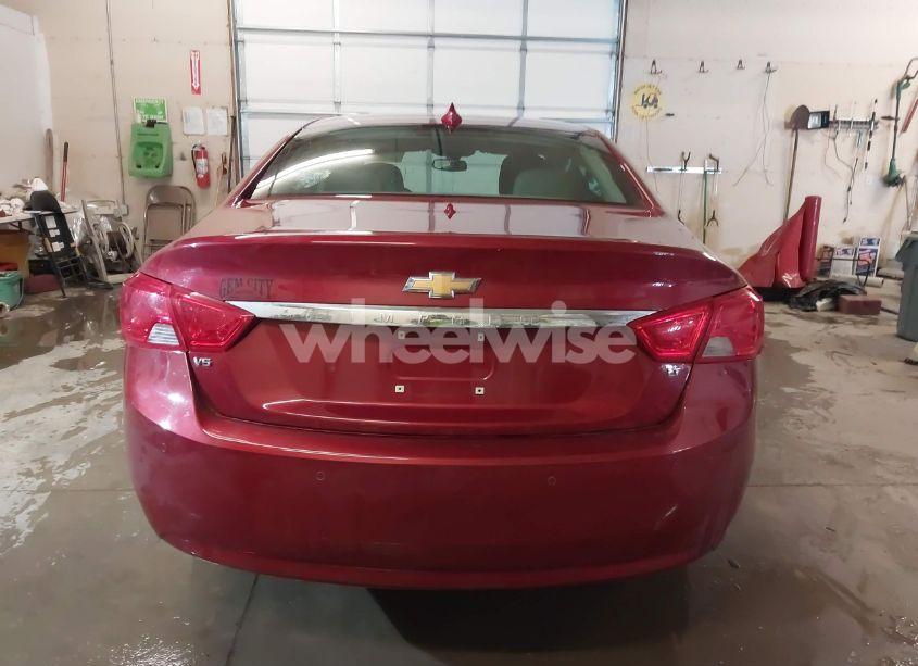 Photo 16 of 2018 Chevrolet Impala 1LT (VIN 2G1105S38J9143996)