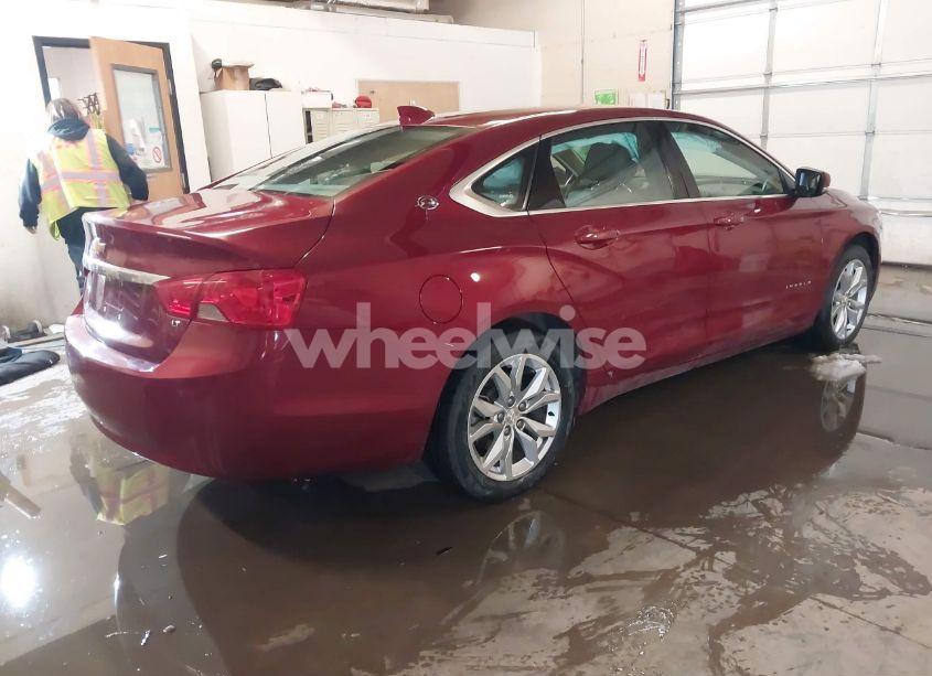 Photo 4 of 2018 Chevrolet Impala 1LT (VIN 2G1105S38J9143996)