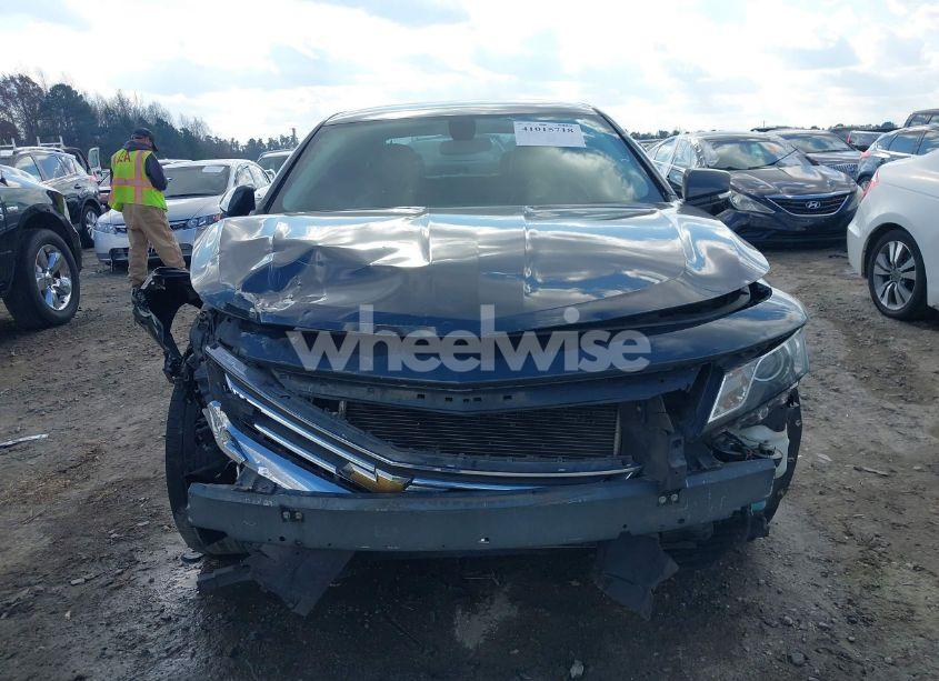 Photo 13 of 2018 Chevrolet Impala 1LT (VIN 2G1105S38J9171894)